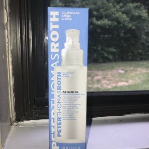 Peter Thomas Roth skincare acne cleaning gel